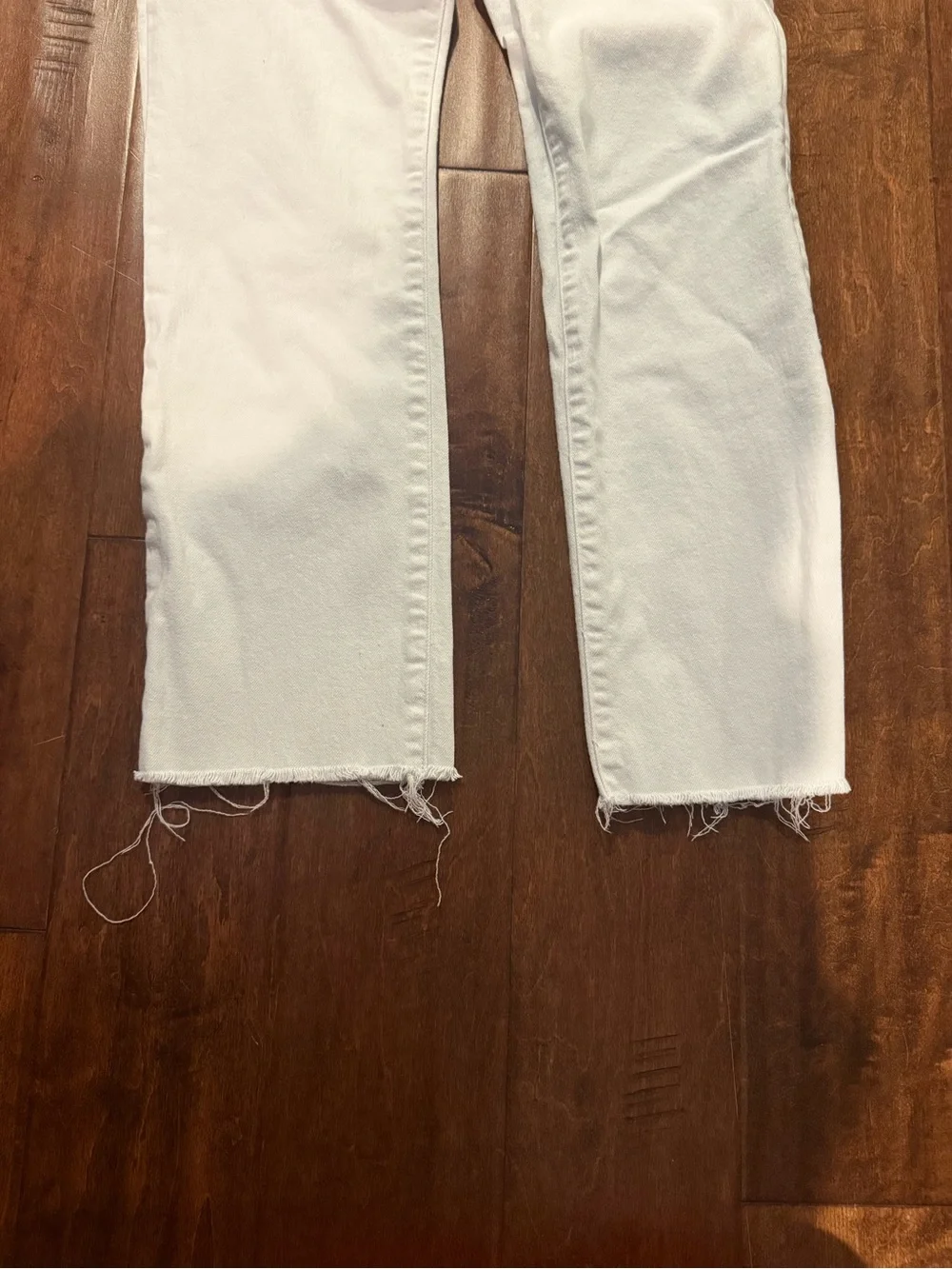 Good American Straight/Skinny jeans 28